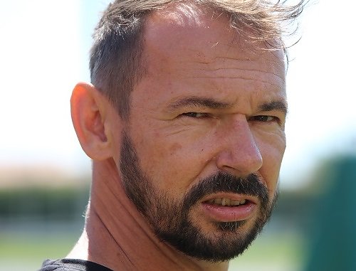 2016-t-06-247.jpg