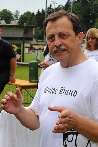 2015-p-06-160.jpg