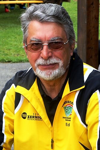2015-t-05-180.jpg
